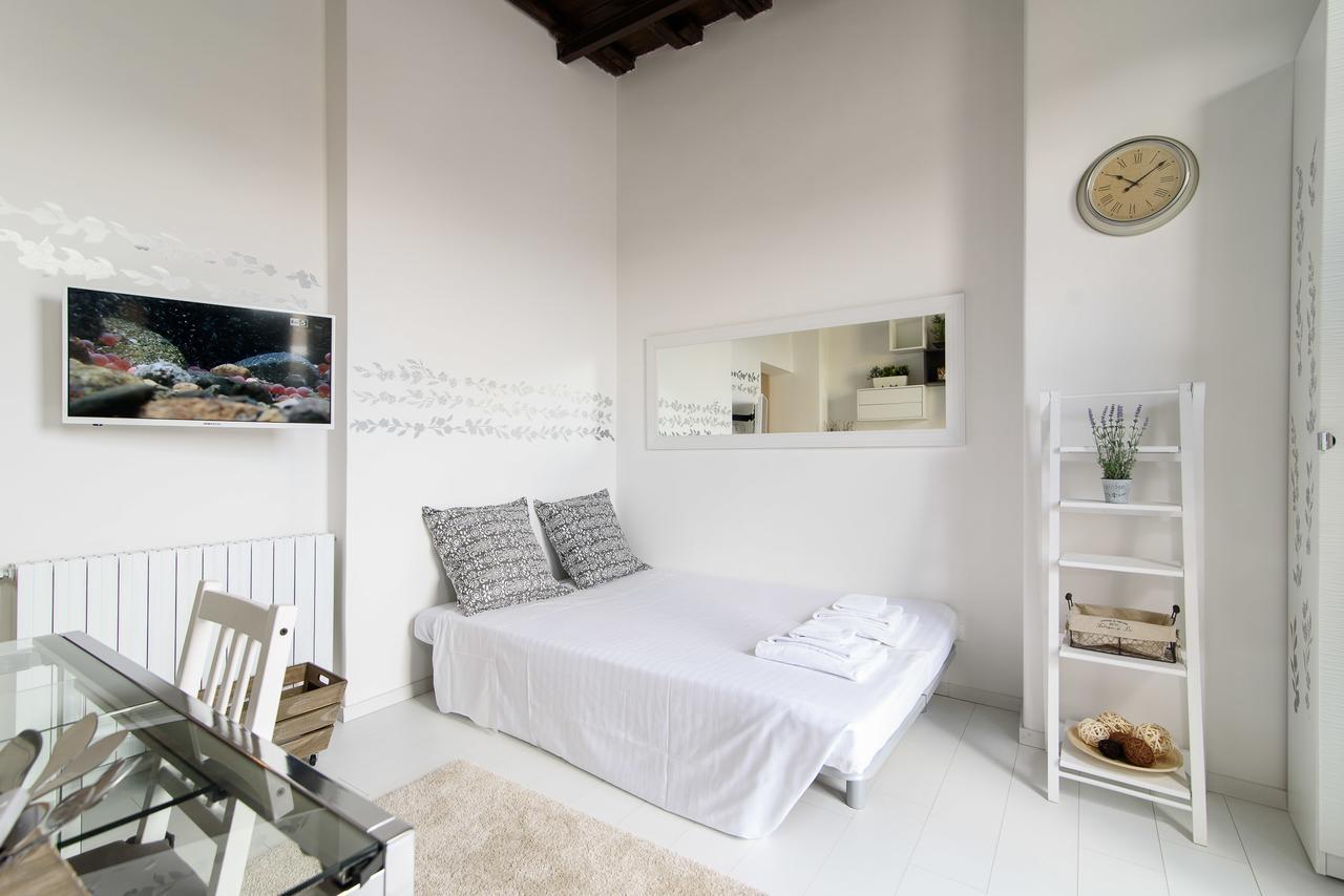 White Terrace Ostilia Lägenhet Rom Exteriör bild